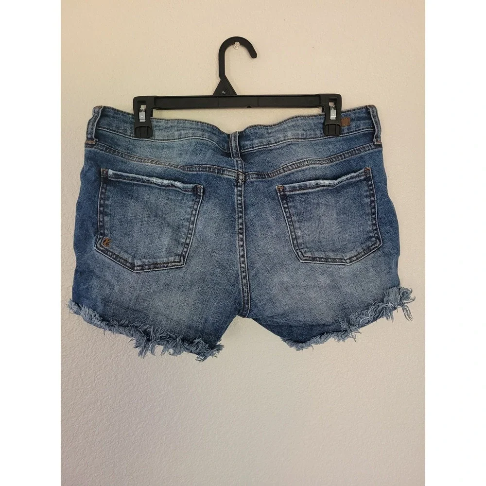 Kut‎ from the Kloth Gidget Fray Short Medium Wash Denim Blue 14 Raw Hem #24